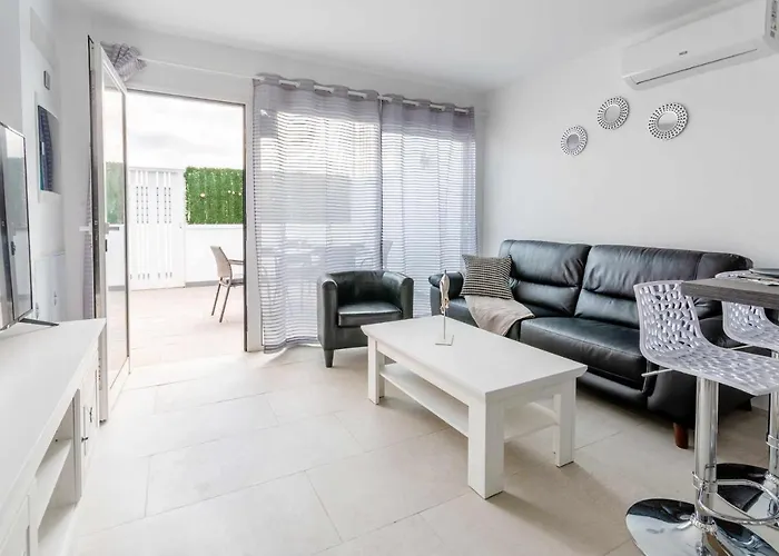 Monterey House 度假居 *